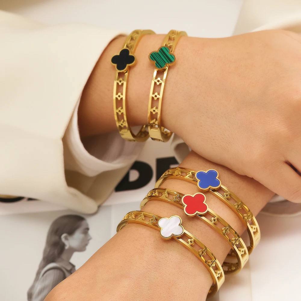 Four Leaf Clover Bangle