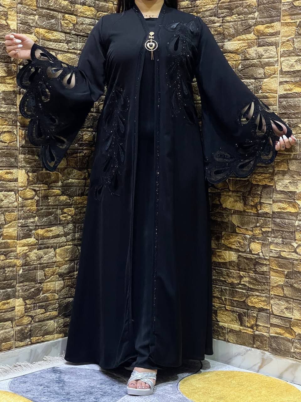 Elegant Black Lace Abaya with Contrast Lace Trim - Long Sleeve,